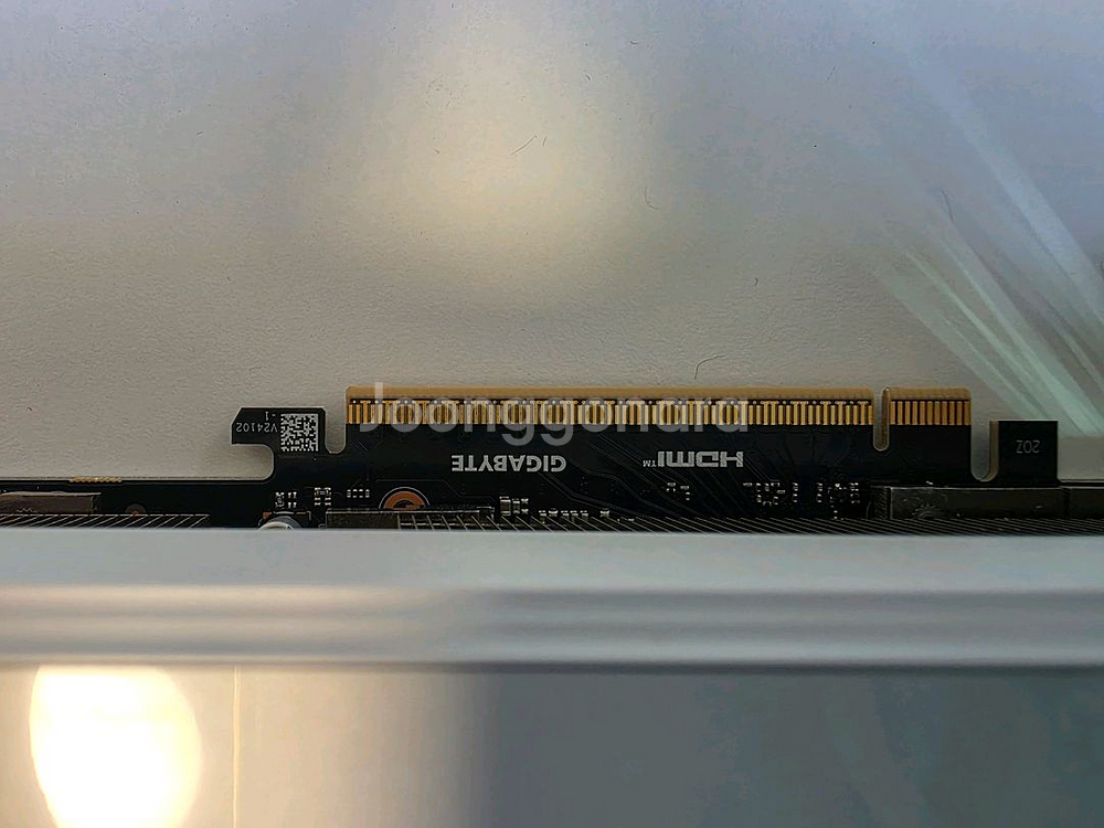 기가바이트 5070Ti 에어로--3
