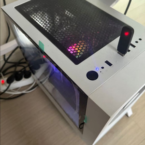 4060ti 게이밍 컴퓨터 본체