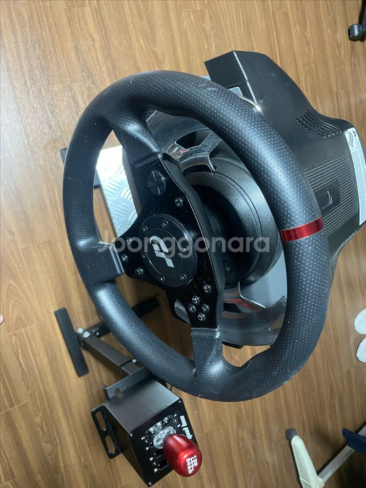 트러스트 마스터 t500 팝니다.--8