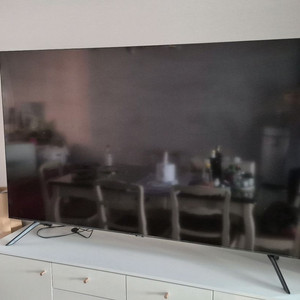 삼성 70인치 UHD TV (10개월 사용)