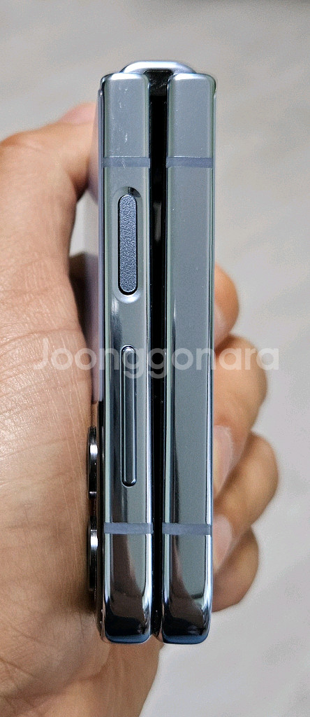 갤럭시 Z플립4 블루 256GB A급 싸게 팝니다.--5