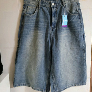 남성)카펜더 버뮤다 워싱 데님 반바지(새상품32)