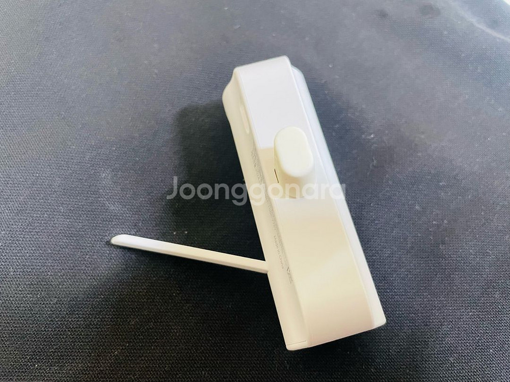 애플8핀 라이트닝 도킹 배터리 2000mAh--2