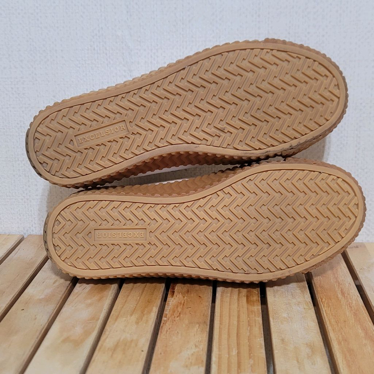 엑셀시오르 볼트 로우 스니커즈 250 이미지