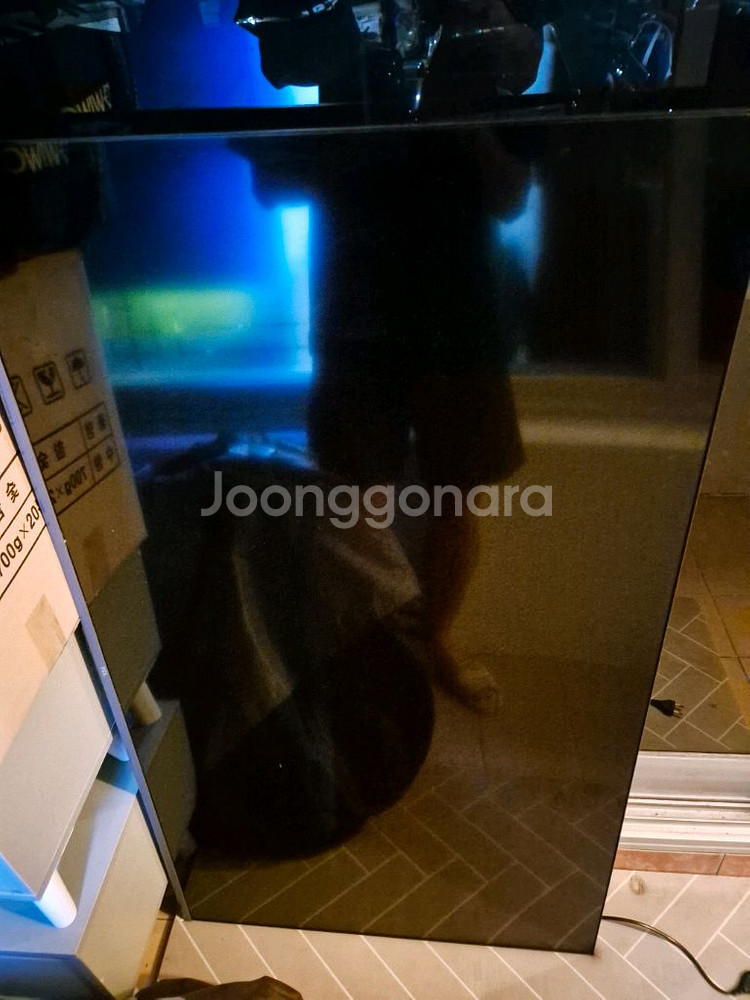 65인치 액정 화면 일부 고장 티비는 나옴--0