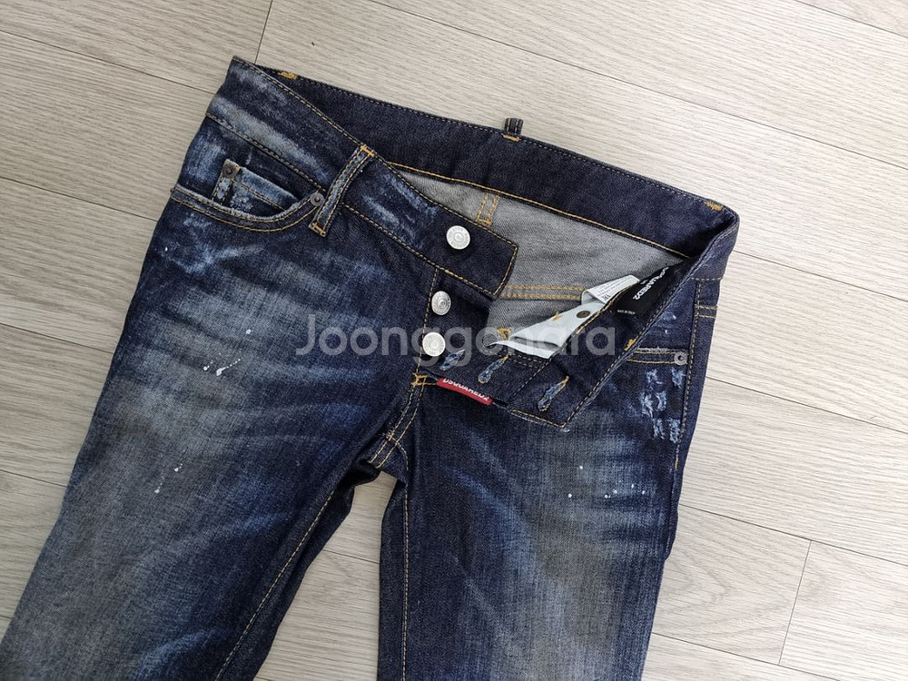 [24~25]디스퀘어드2 여성 밑단지퍼 청바지--1