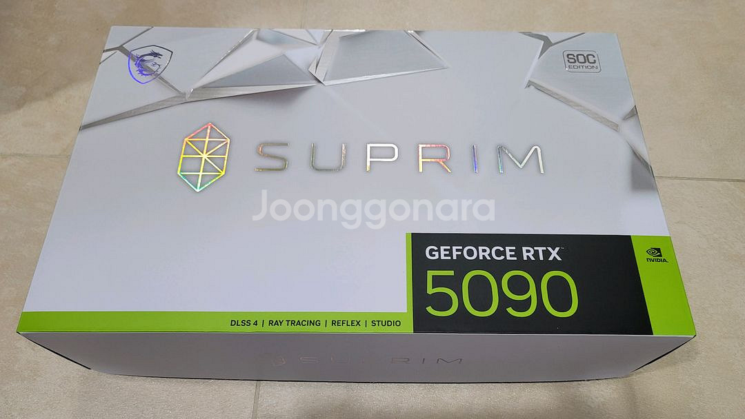 MSI 지포스 RTX 5090 슈프림--0