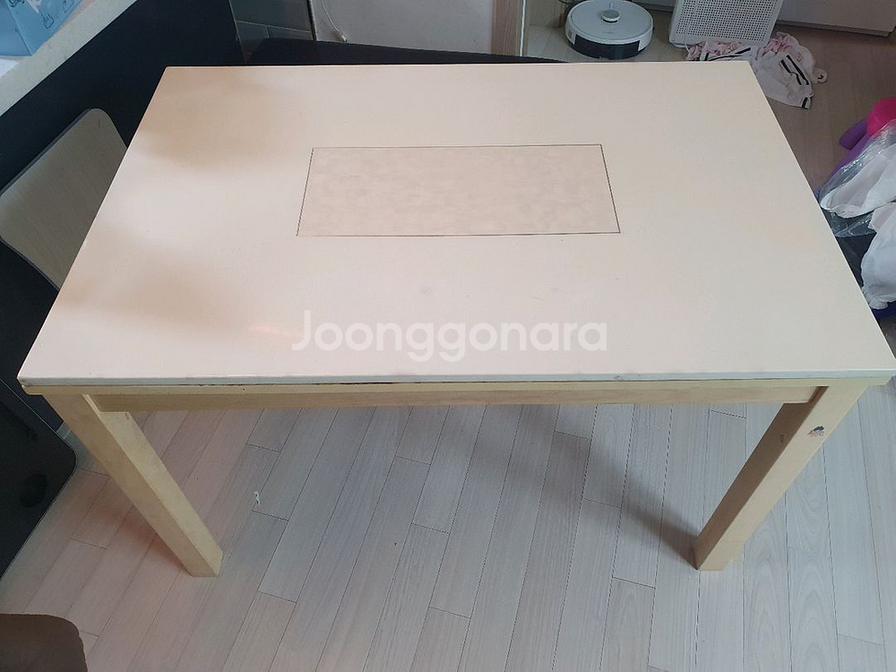 4인용 식탁 (원목 + 코팅된 대리석 올림 고정)--1