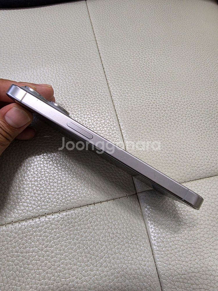 아이폰15 프로 내츄럴티타늄 128GB--3