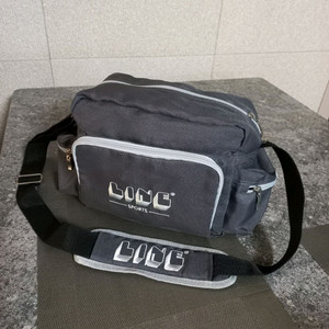 라인 스포츠 가방