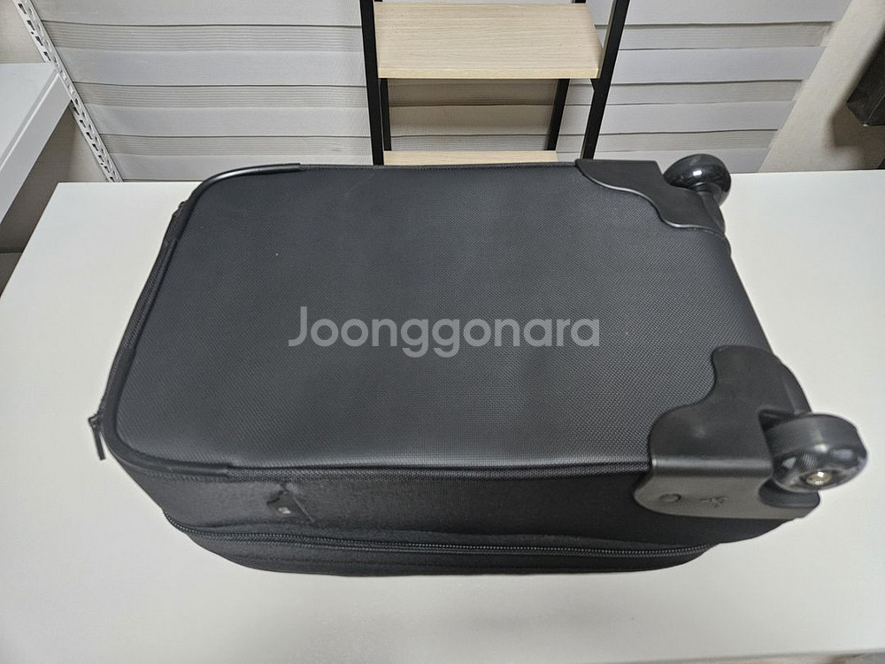 버튼 휠리 플라이어25L 러기지백 기내용 캐리어--8
