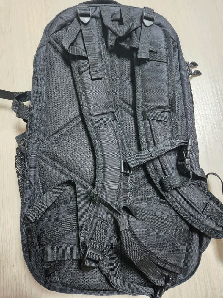 백팩(새상품급)--2