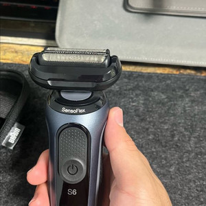 브라운 S6 전기면도기