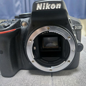 니콘 D5300 + 시그마 17-70mm 렌즈
