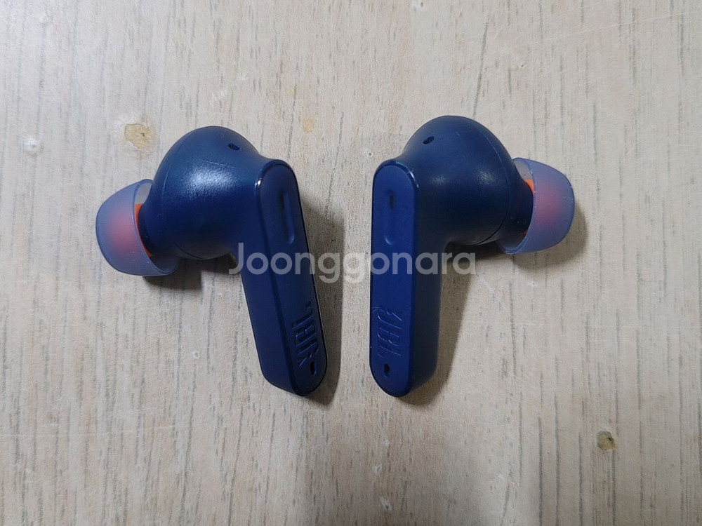 JBL 블루투스 이어폰--3