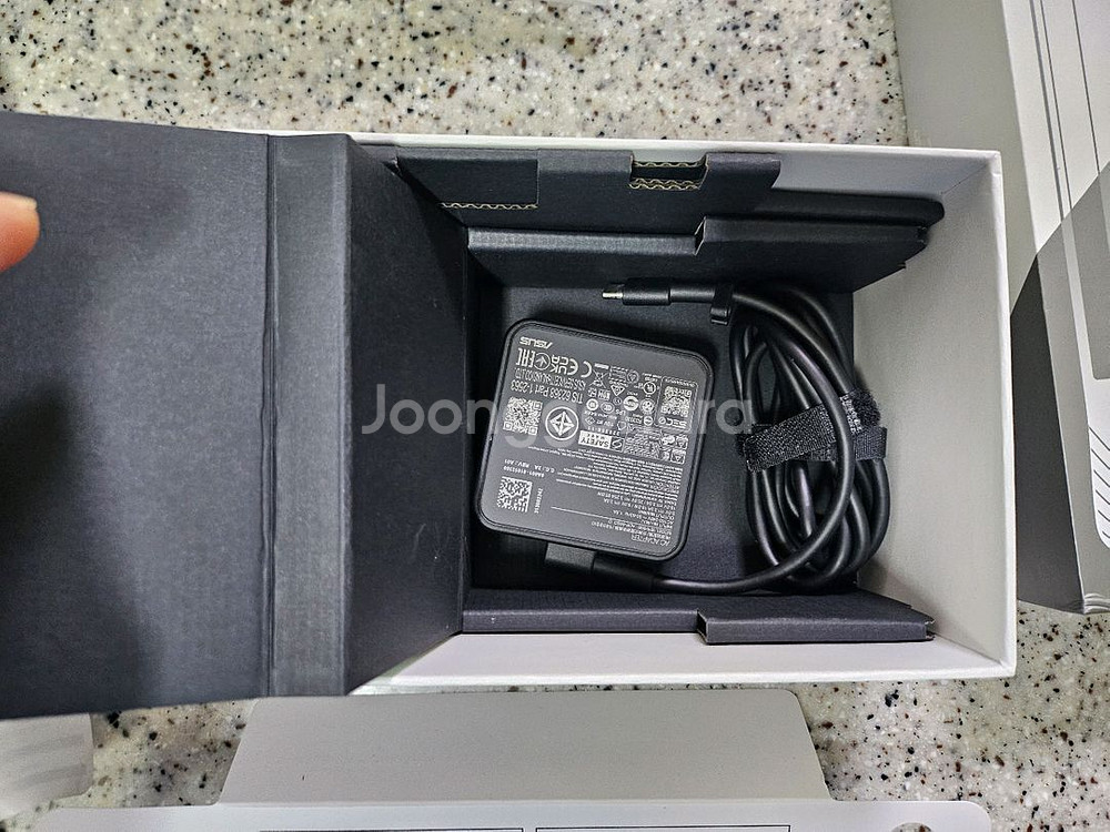 로갈리 rog ally2tb--3