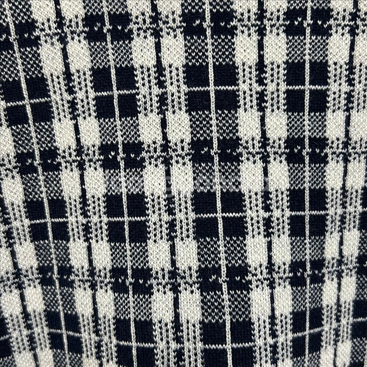 [여자 FREE]스튜디오톰보이 브이넥 체크 가디건--6