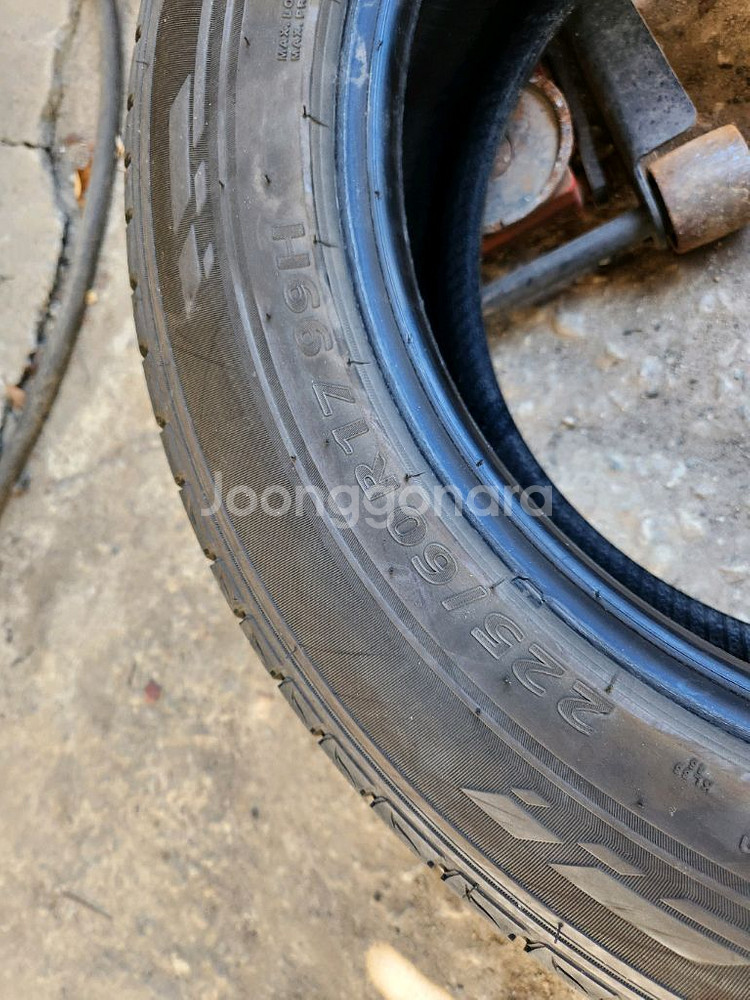 중고타이어 225 60 17 금호 2개 2256017--7