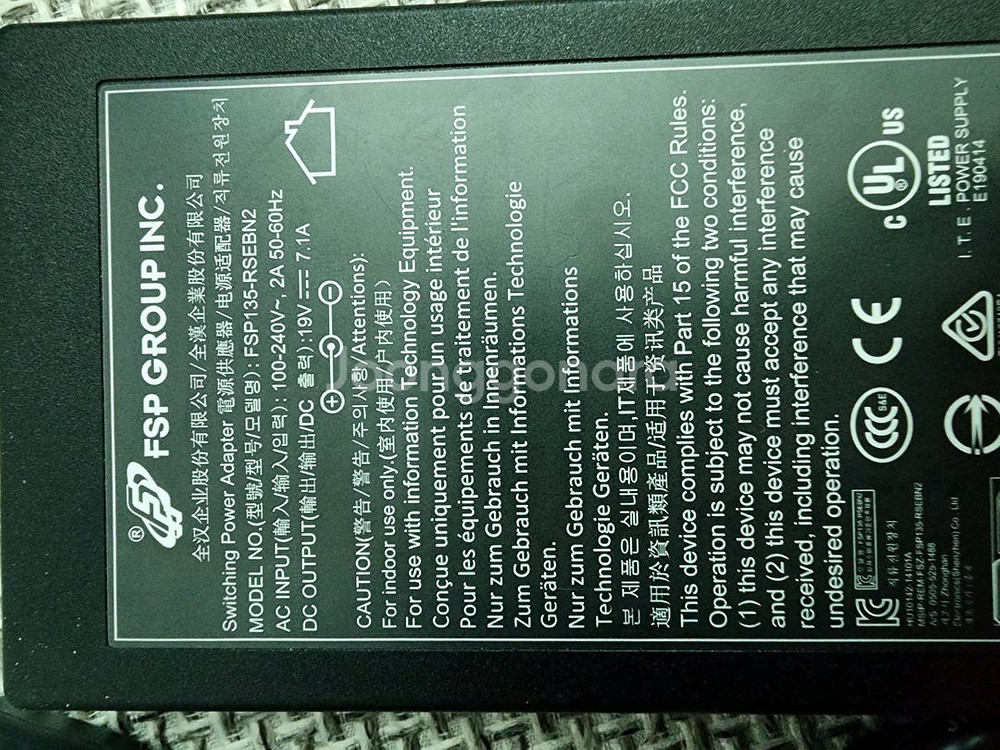 기가바이트미니pc i5 5575r 램12기가 ssd25--1