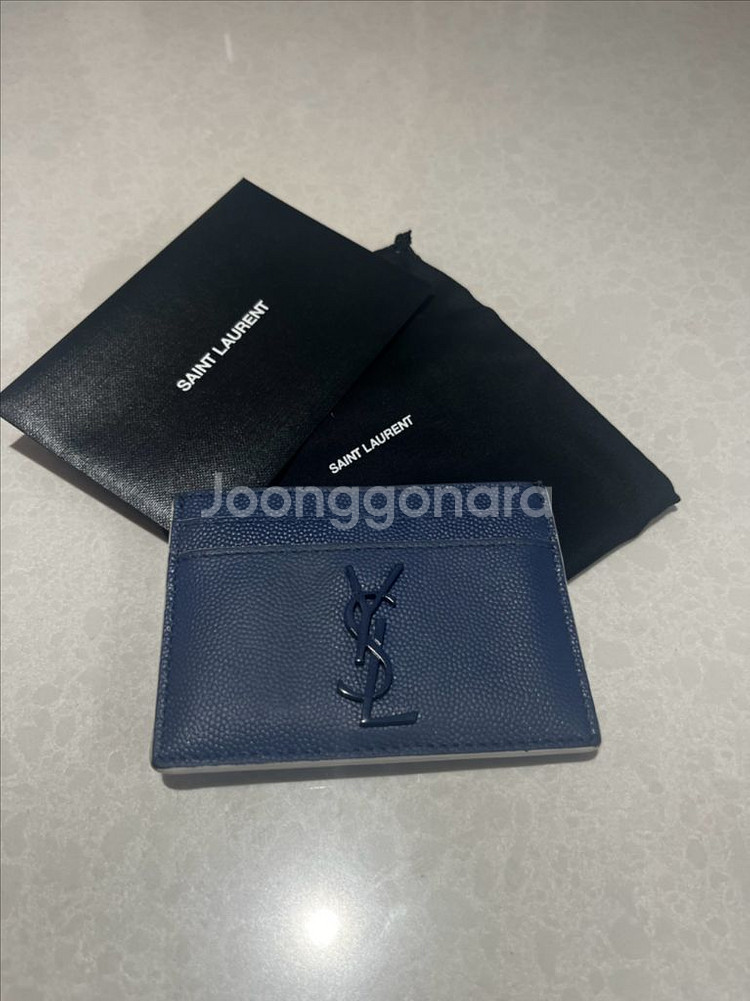 (정품)입생로랑 네이비 카드지갑--0