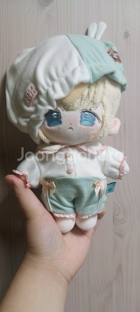 급처20cm 솜인형 옷장 드레스+티셔츠+슈트 일괄판매--0