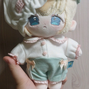급처20cm 솜인형 옷장 드레스+티셔츠+슈트 일괄판매
