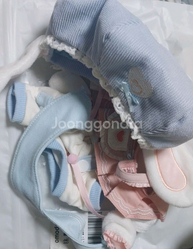 급처20cm 솜인형 옷장 드레스+티셔츠+슈트 일괄판매--7