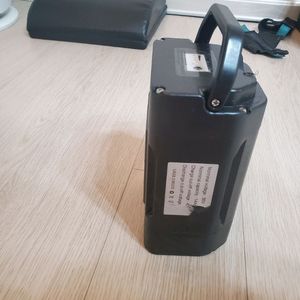 a2b 전기자전거 배터리 판매합니다