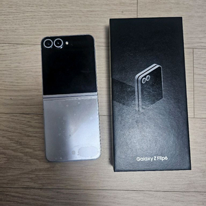 갤럭시 Z Flip6 512G 실버쉐도우 풀박스 A급