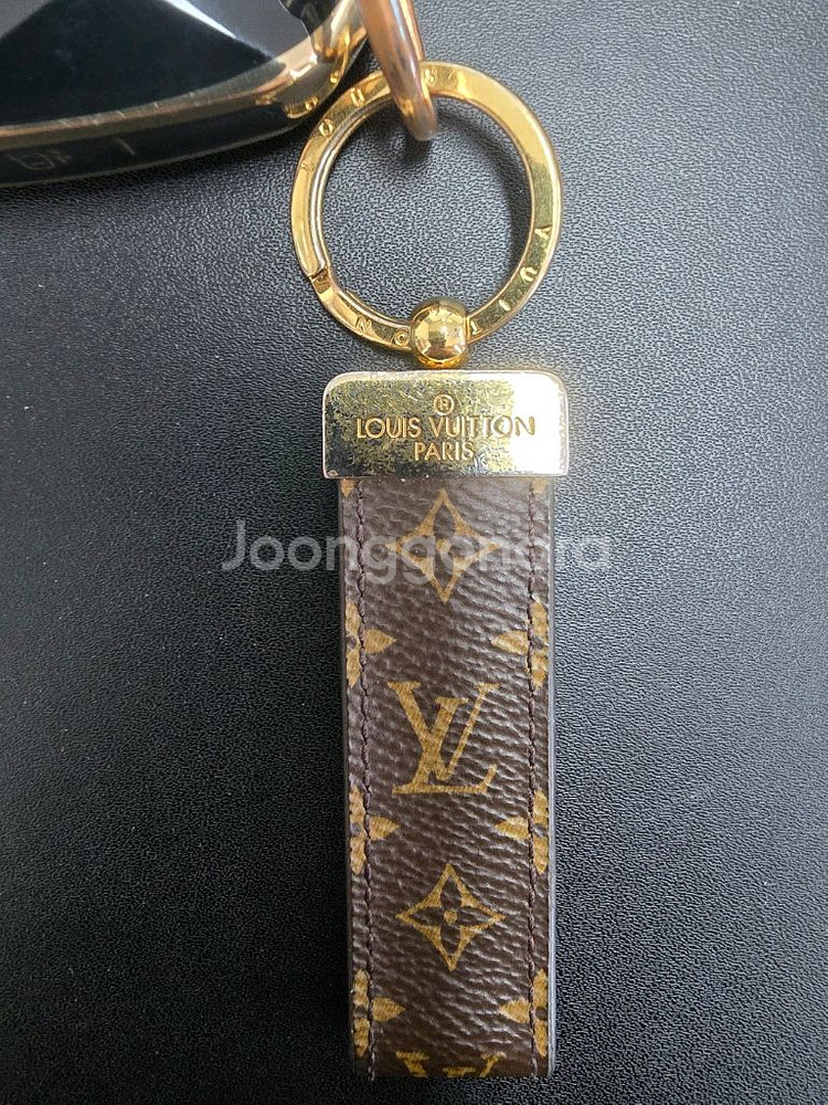루이비통 드라곤느키홀더 M65221--1