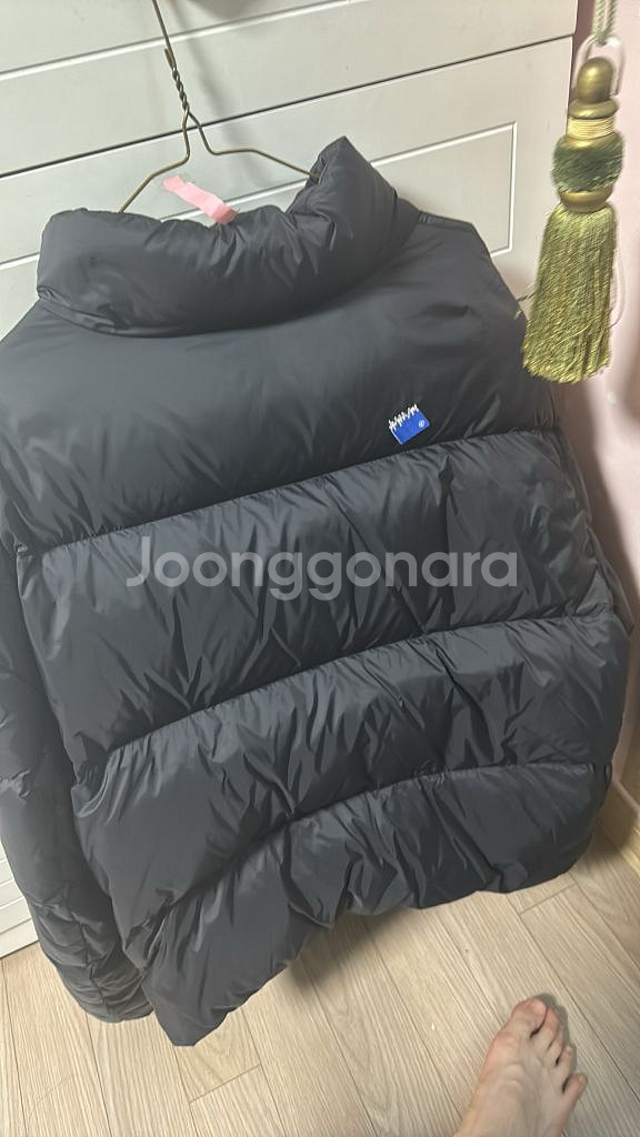 아더에러 시그니피컨트 느와르 패딩 M--8