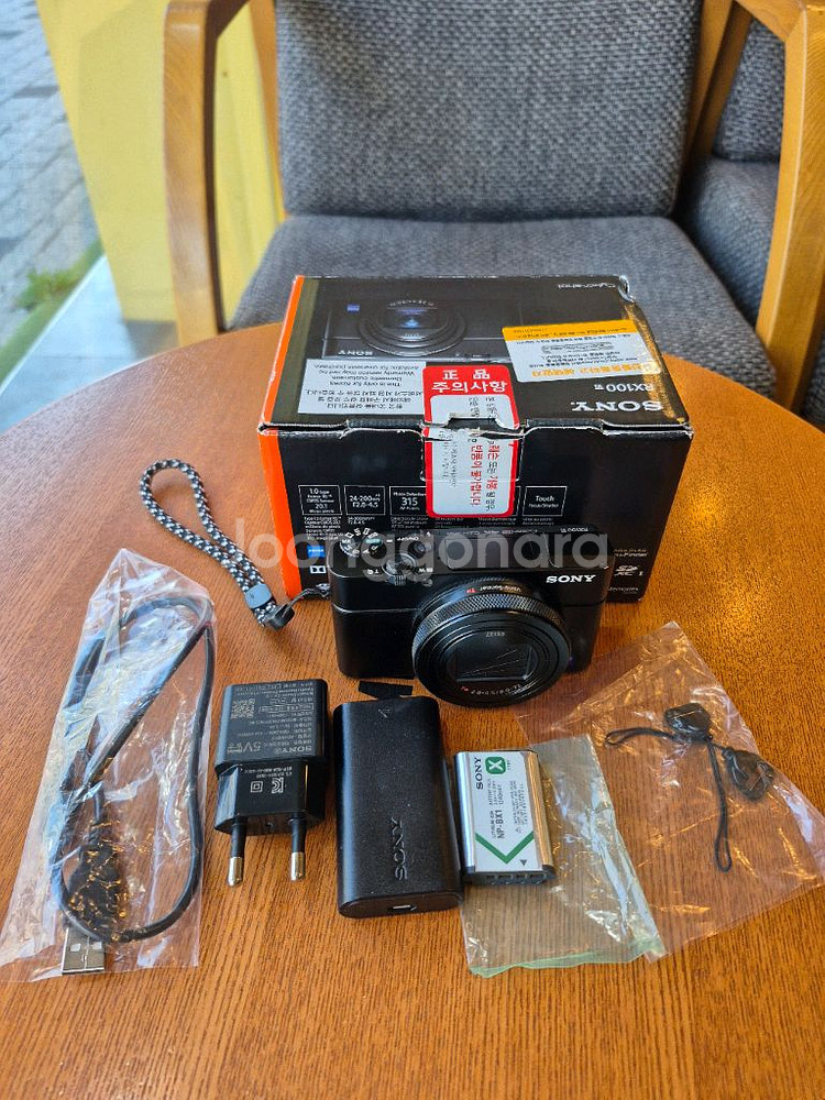 소니 rx100m6--0