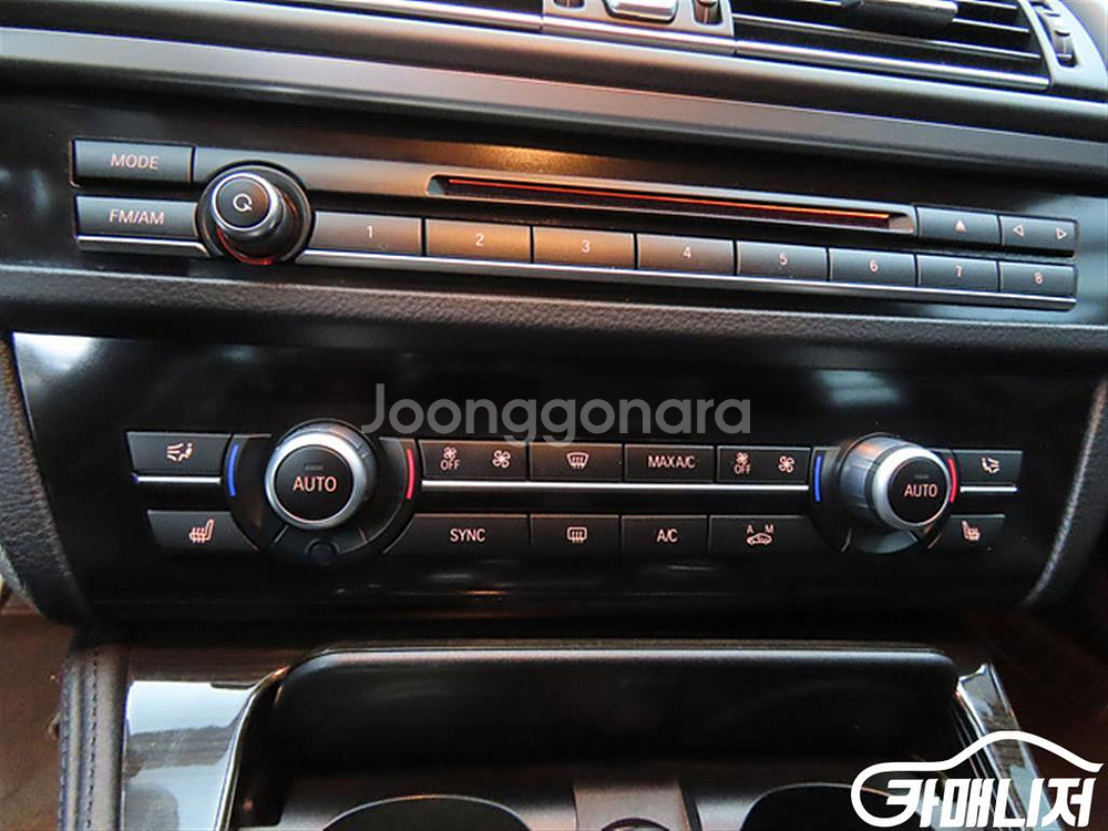 [BMW]5시리즈 (F10) 528i xDrive 럭셔--9