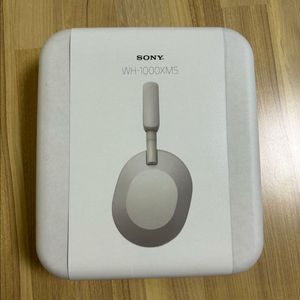 미개봉 새상품 소니 WH-1000XM5 실버