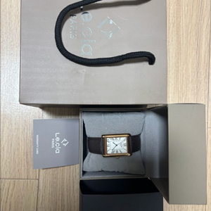 르끌라 시계 판매합니다