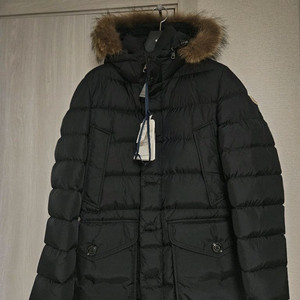 [백화점 새상품] 몽클레어 클루니 23fw 2사이즈