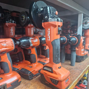 [HILTI]힐티충전그라인더 AG4S A22 속도조절