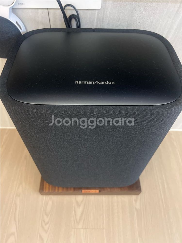하만카돈 인첸트 서브우퍼와 방진패드 팔아요--1
