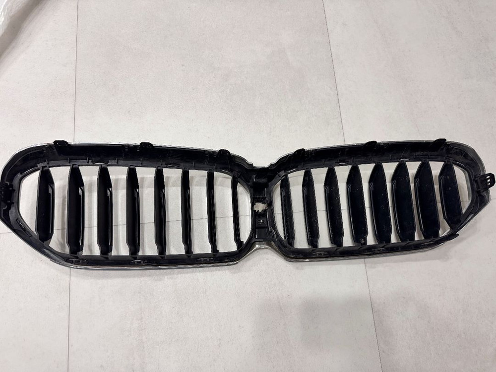 bmw g30 lci 정품 키드니 그릴 이미지