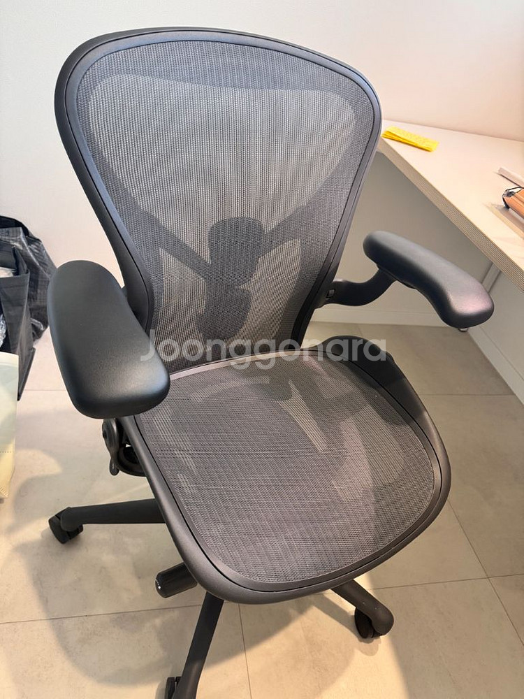 허먼밀러 뉴 에어론 B 풀체어 그래파이트--0