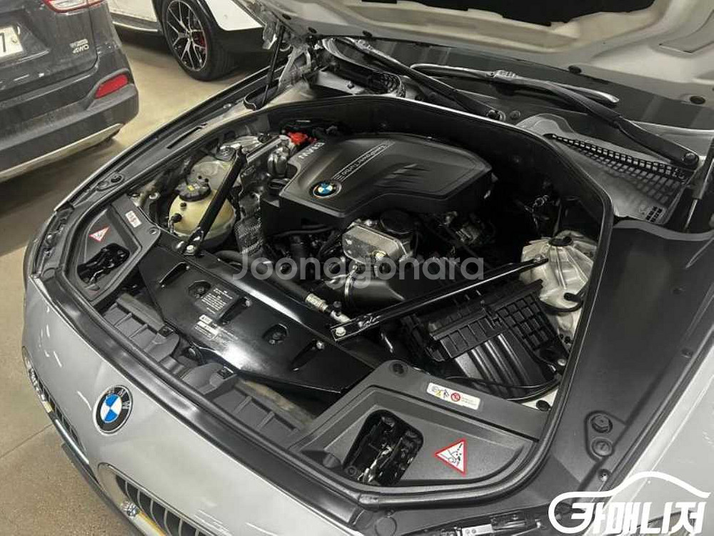 [BMW]5시리즈 (F10) 528i (5인승) #앱특--4
