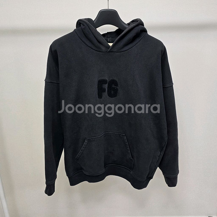 피어오브갓 6th FG 로고 후드티 m사이즈--0