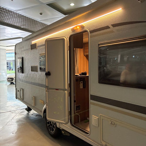 바인스버그 550QDK 캠핑 카라반