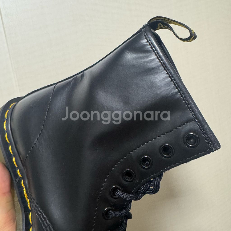 닥터마틴 8홀--4