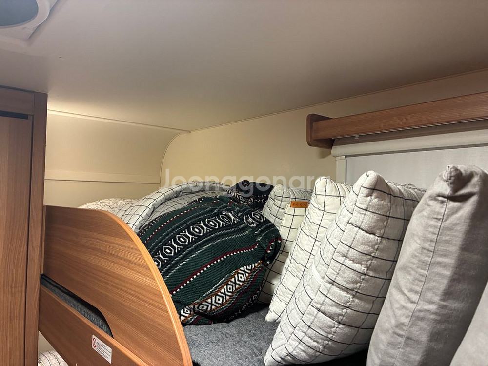 바인스버그 550QDK 캠핑 카라반--5