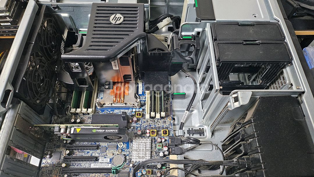 HP Z620 Workstation--1