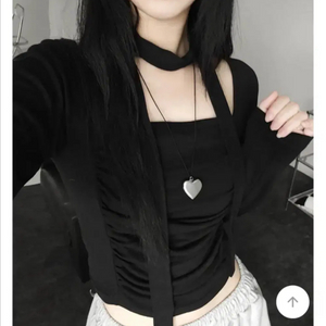 셔링 초커 머플러 세트 스퀘어 긴팔 티