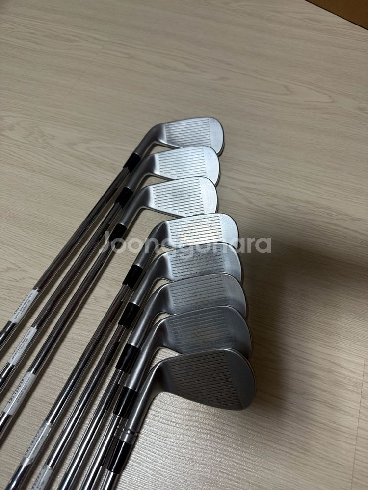 테일러메이드 P790 , 밀드그라인드 4 웨지 48도--1