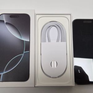 아이폰16프로 256gb 화이트티타늄 풀박