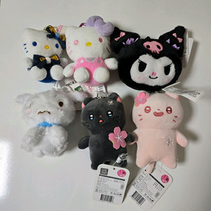 산리오 키티 쿠로미 흰둥이 냐한남자 인형 키링
